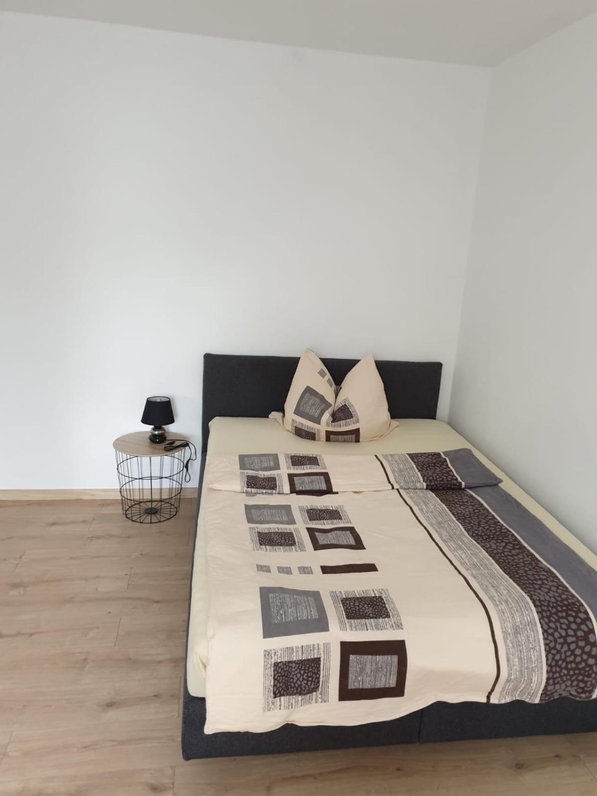 Vuchkov Apartments Marktredwitz Buitenkant foto